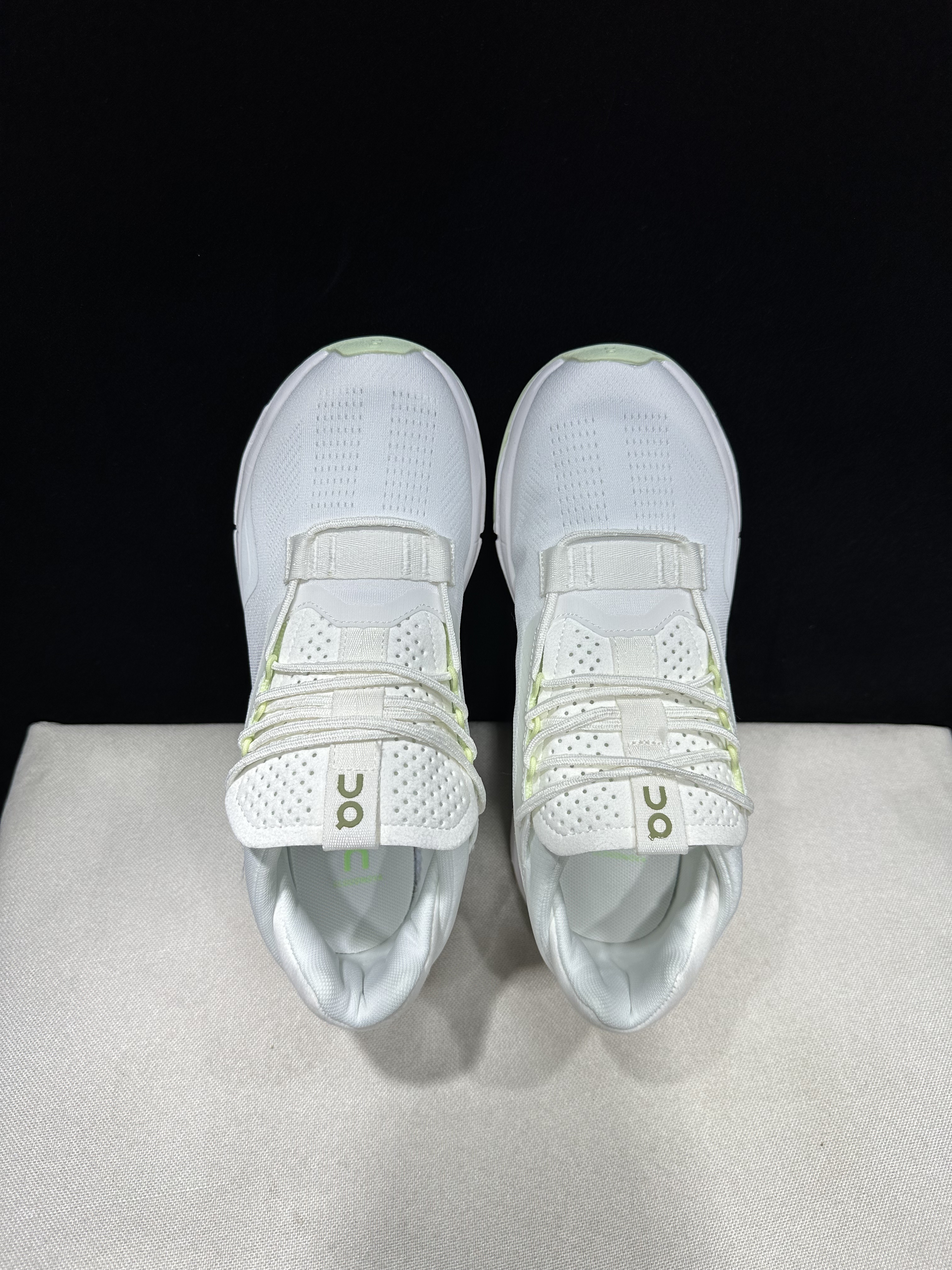 4382-55.99-qc- Cloudnova 2 gallery