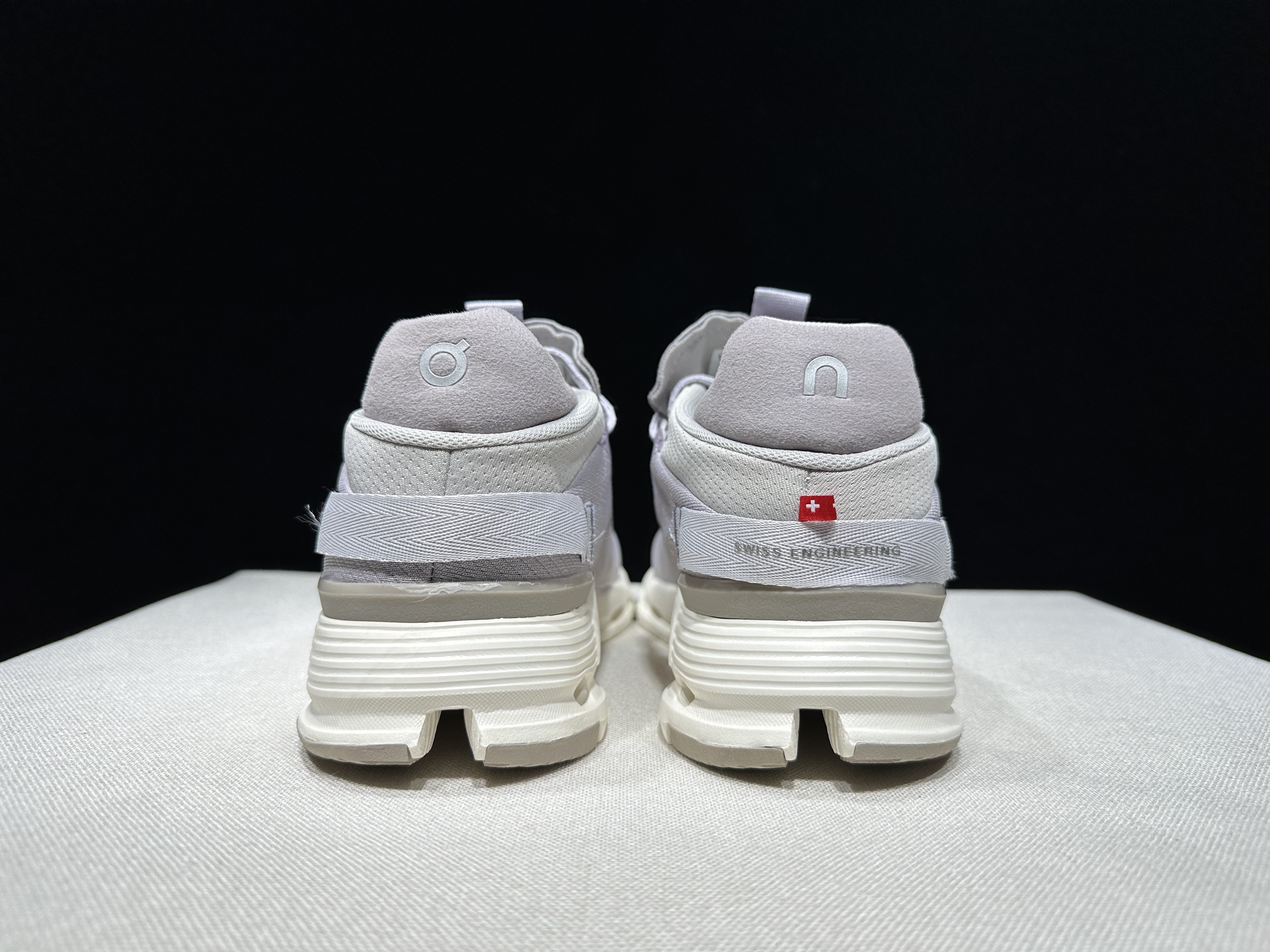 4382-55.99-qc- Cloudnova 2 gallery