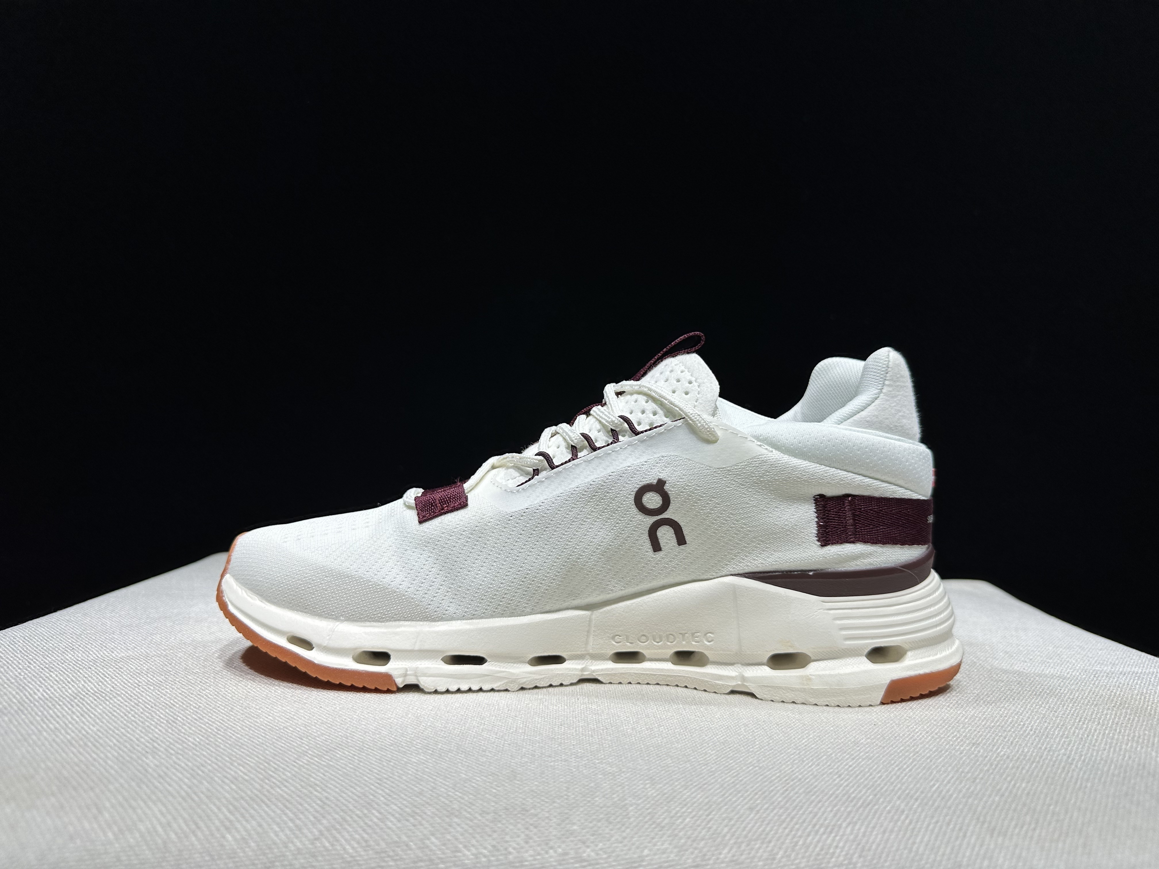 4382-55.99-qc- Cloudnova 2 gallery