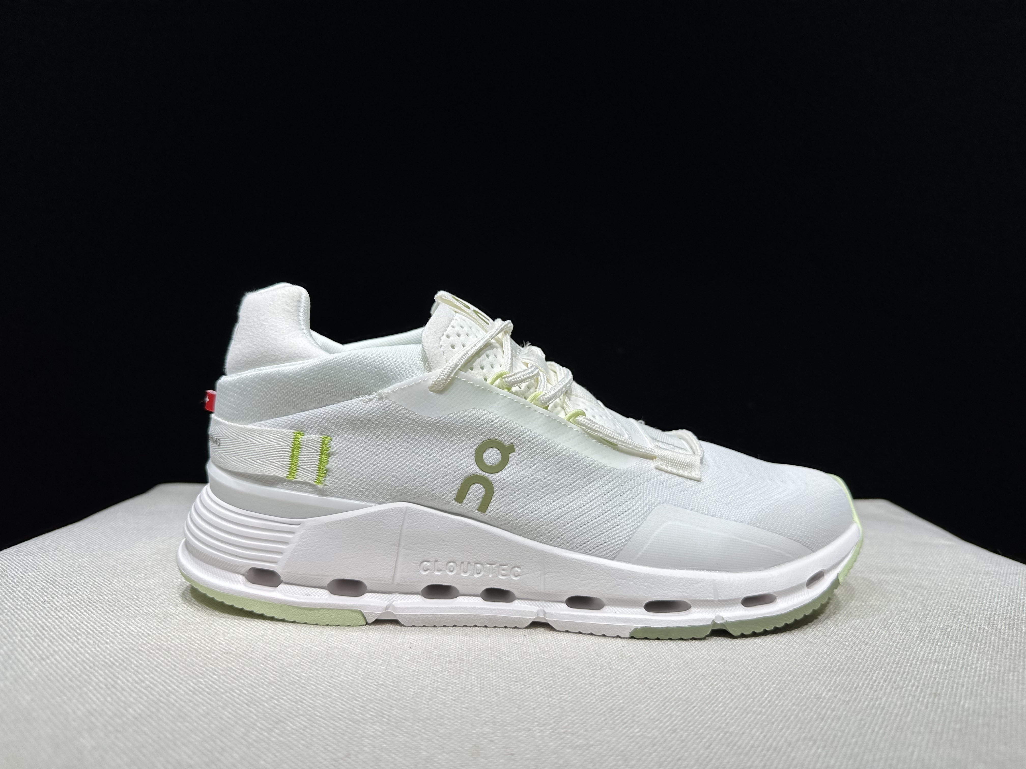 4382-55.99-qc- Cloudnova 2 gallery