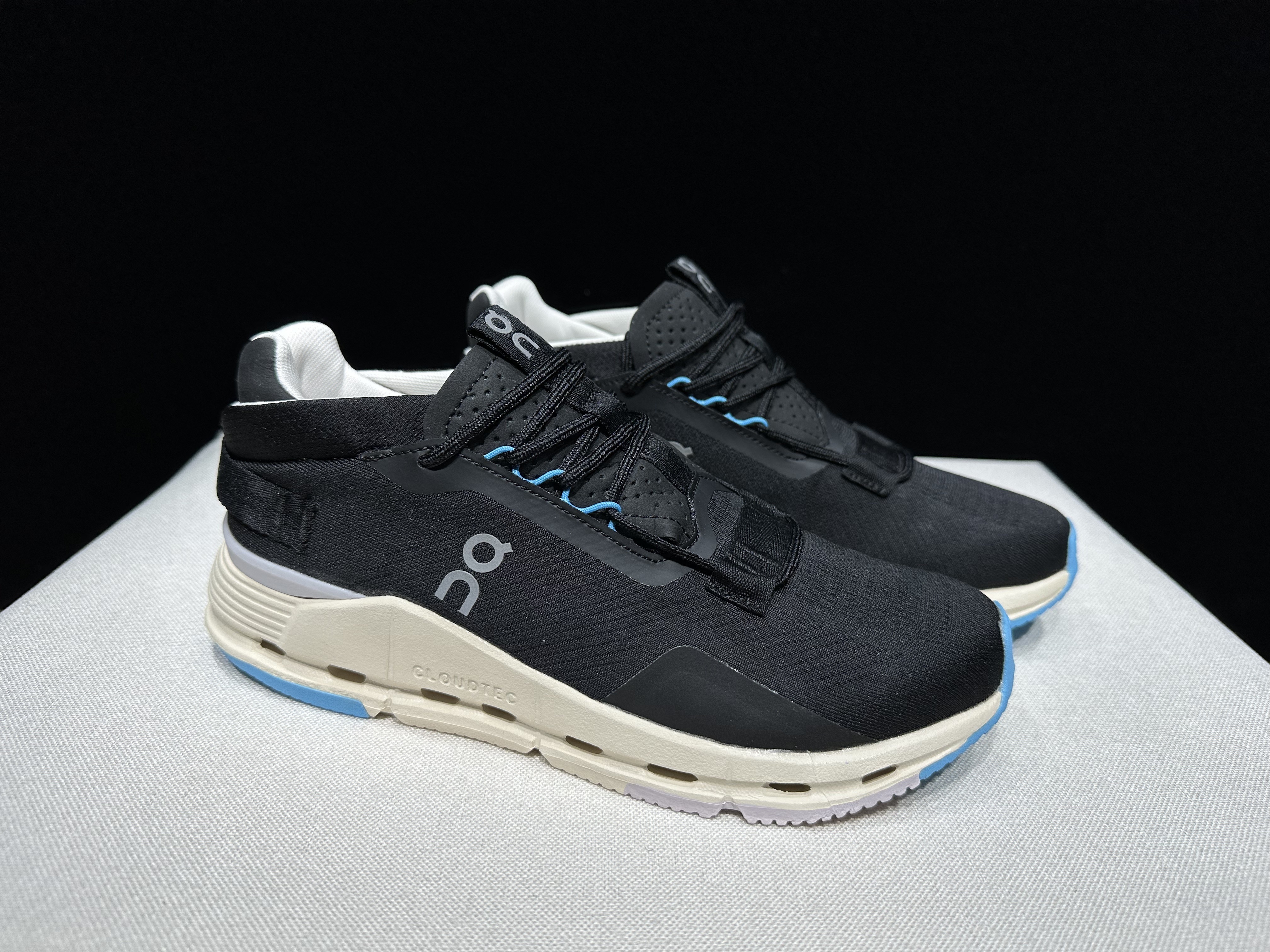 4382-55.99-qc- Cloudnova 2 gallery