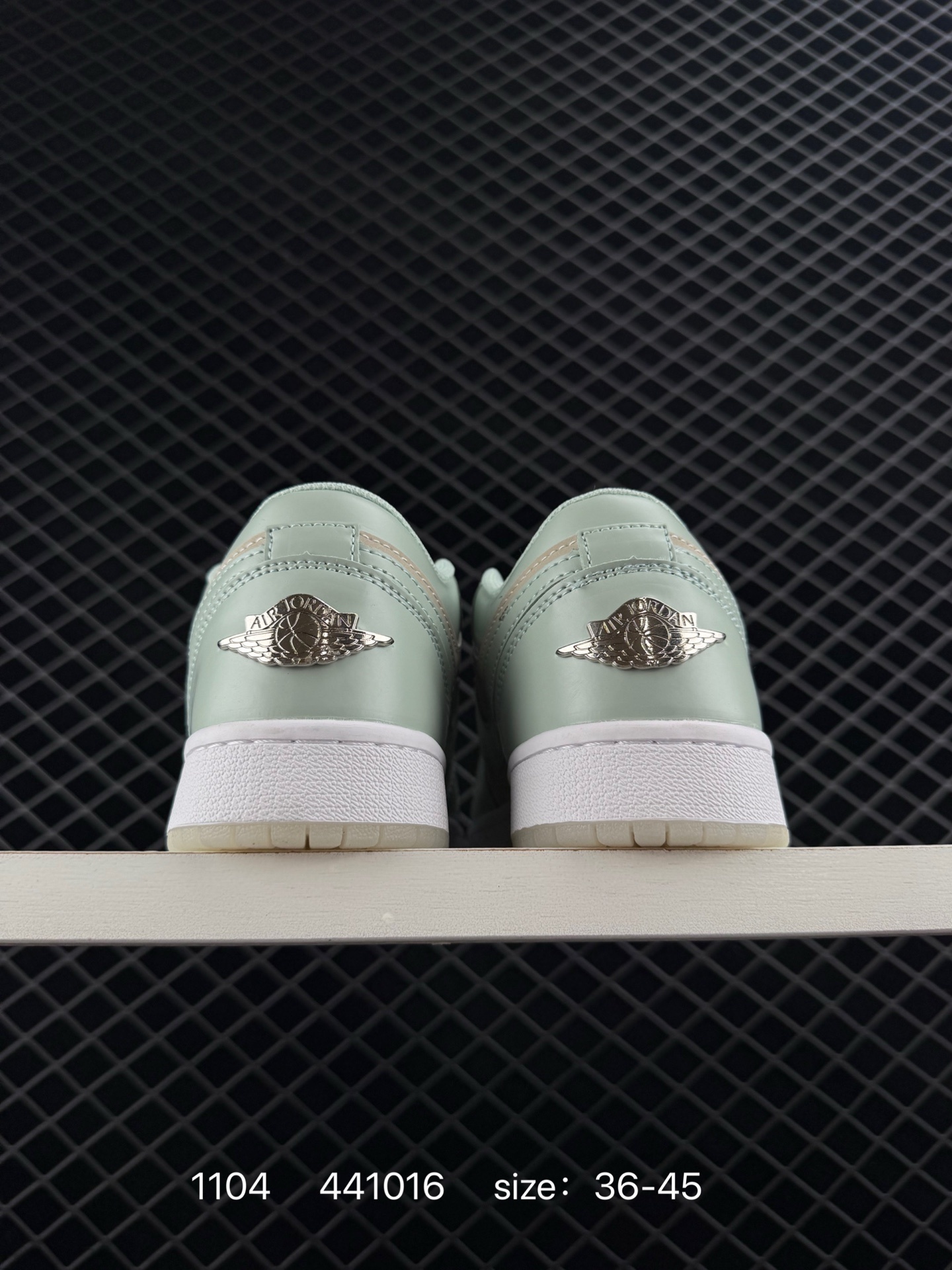 4398-55.99-NIKE gallery