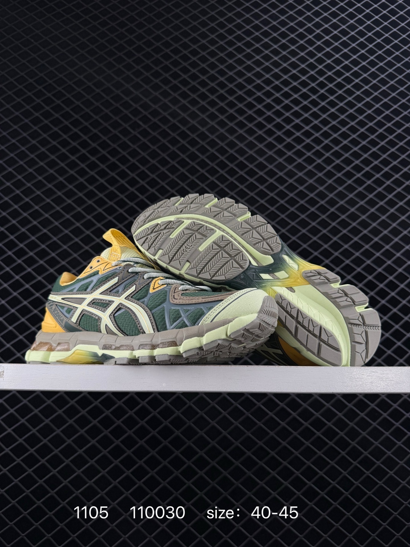 4400-75-ASICS gallery