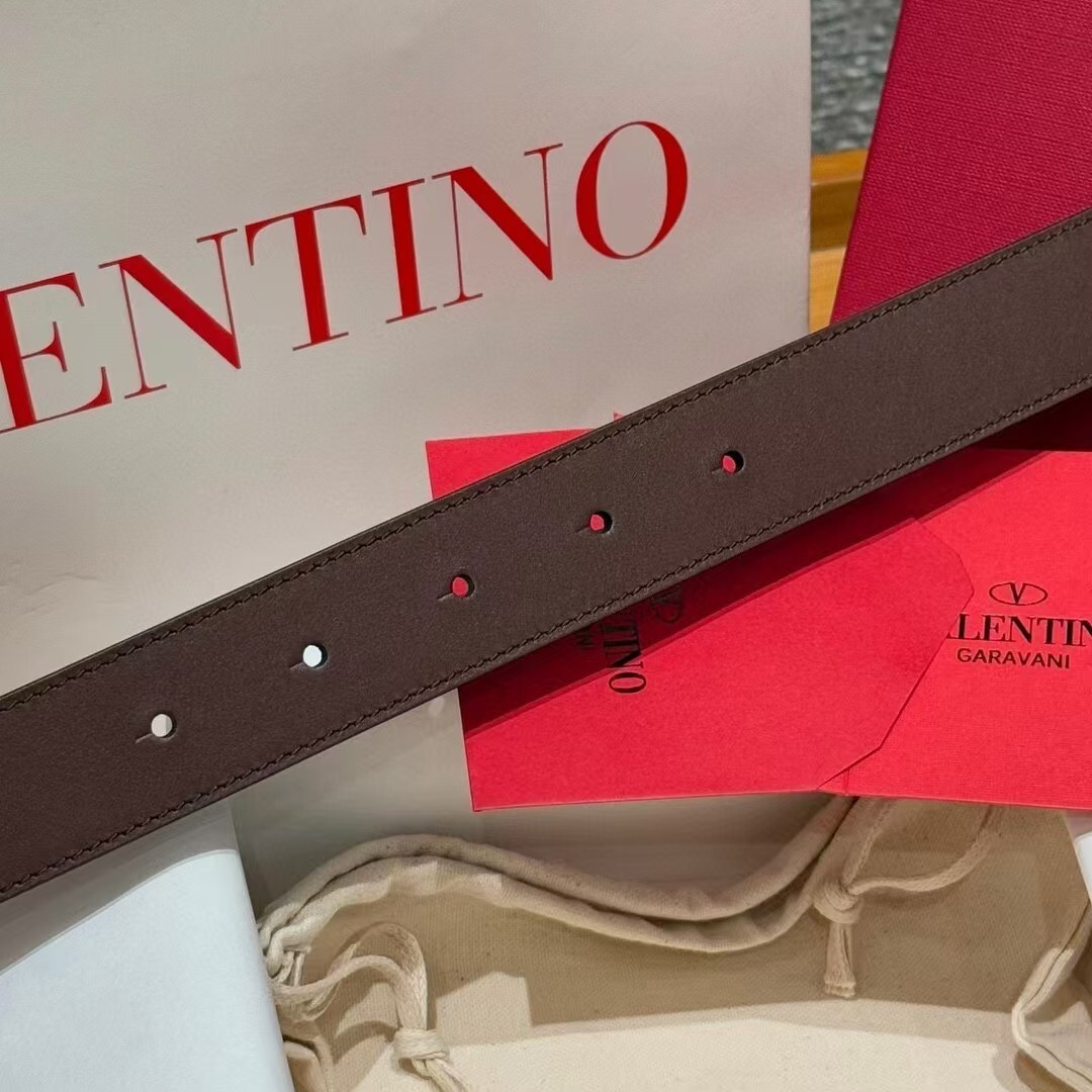 4417-59.99-Valentino gallery