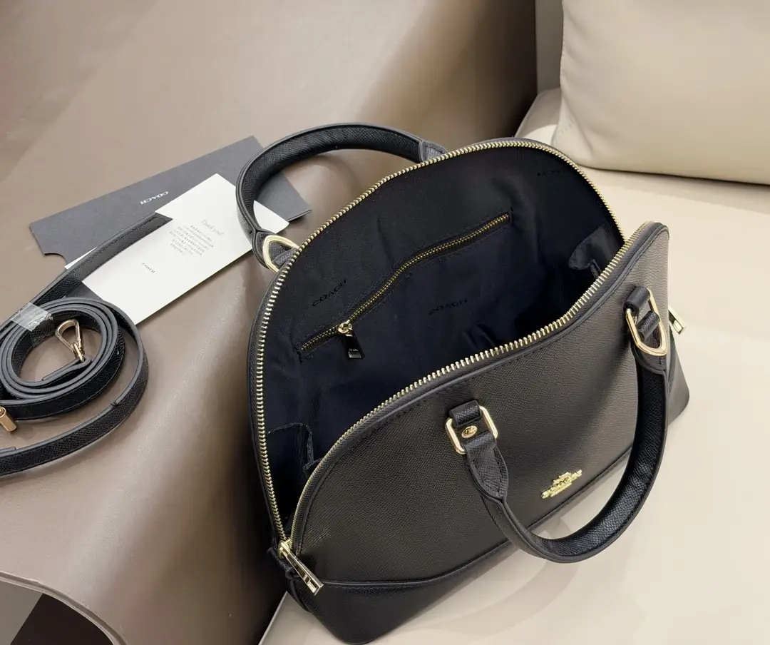 4424-79-coach gallery