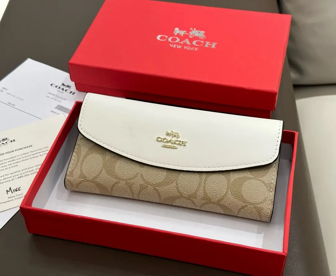 4424-79-coach gallery