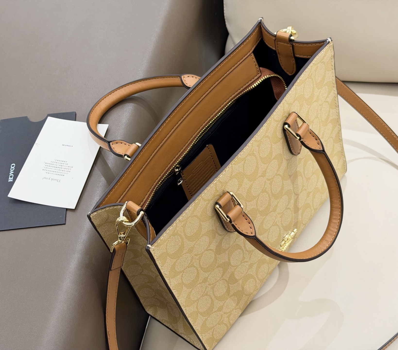 4424-79-coach gallery