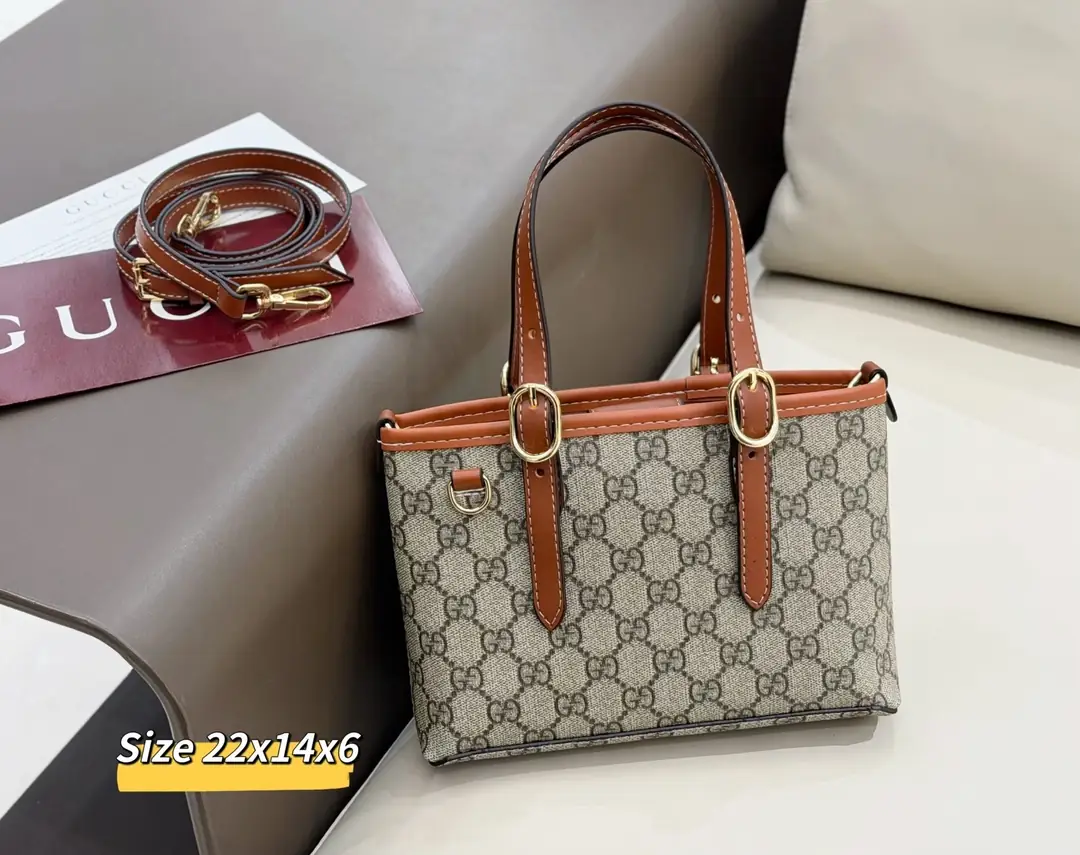 4425-79-GUCCI gallery