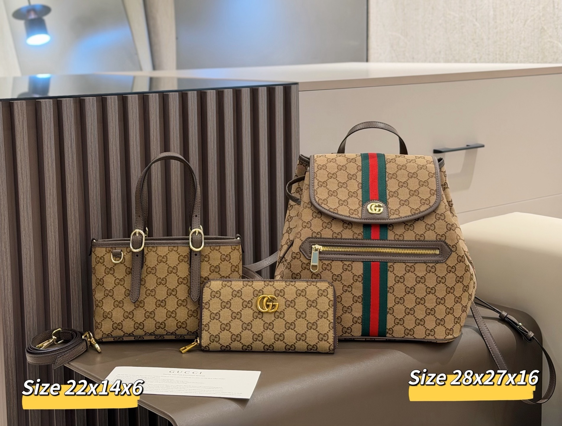 4425-79-GUCCI gallery