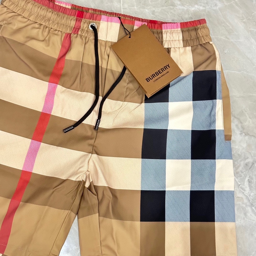 4446-29.99-Burberry gallery