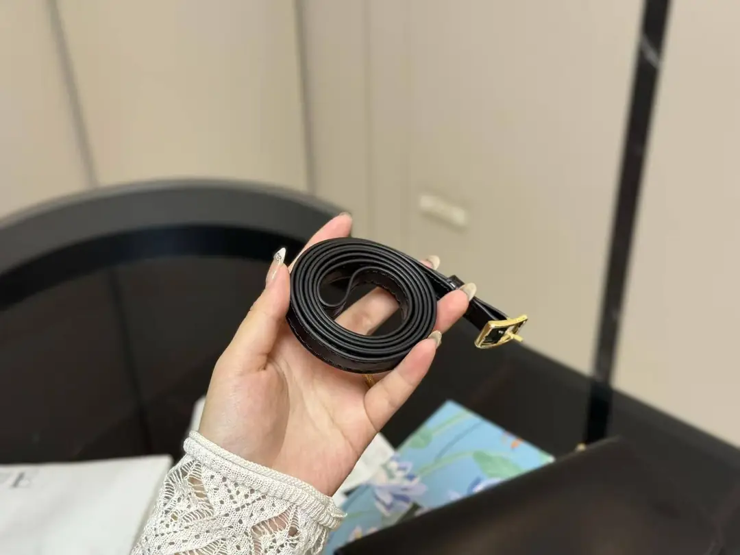 4447-79-loewe gallery