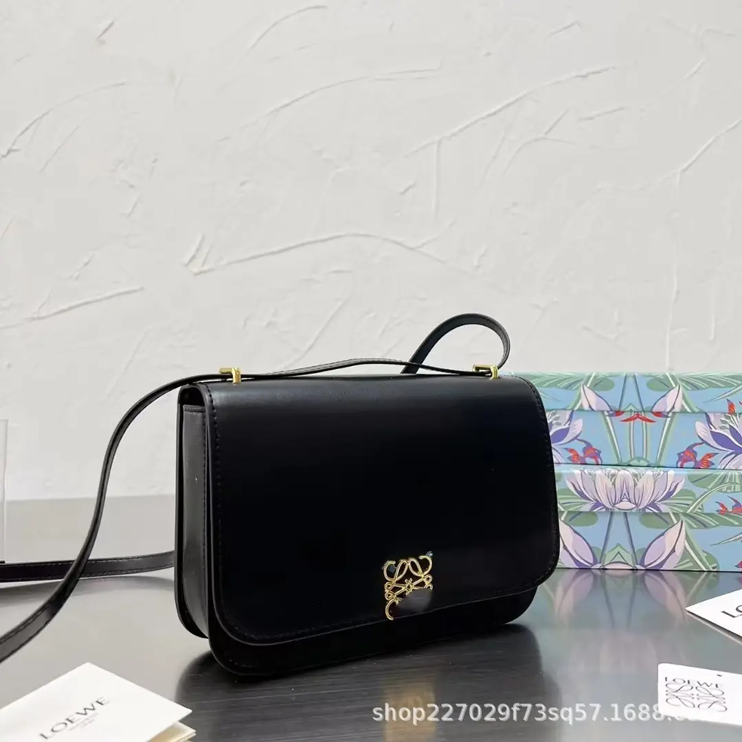 4447-79-loewe gallery