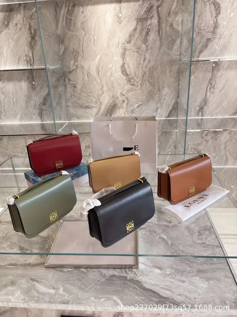 4447-79-loewe gallery