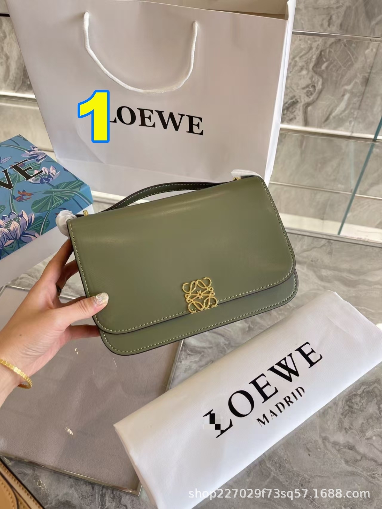 4447-79-loewe gallery