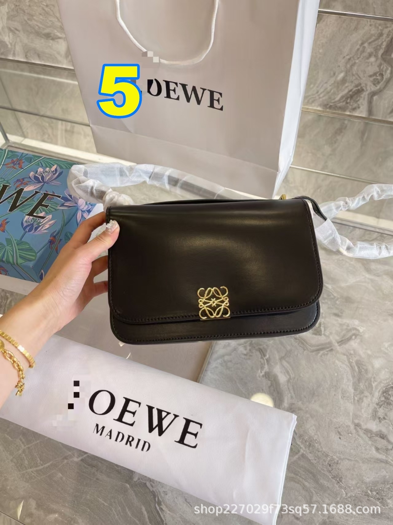 4447-79-loewe gallery