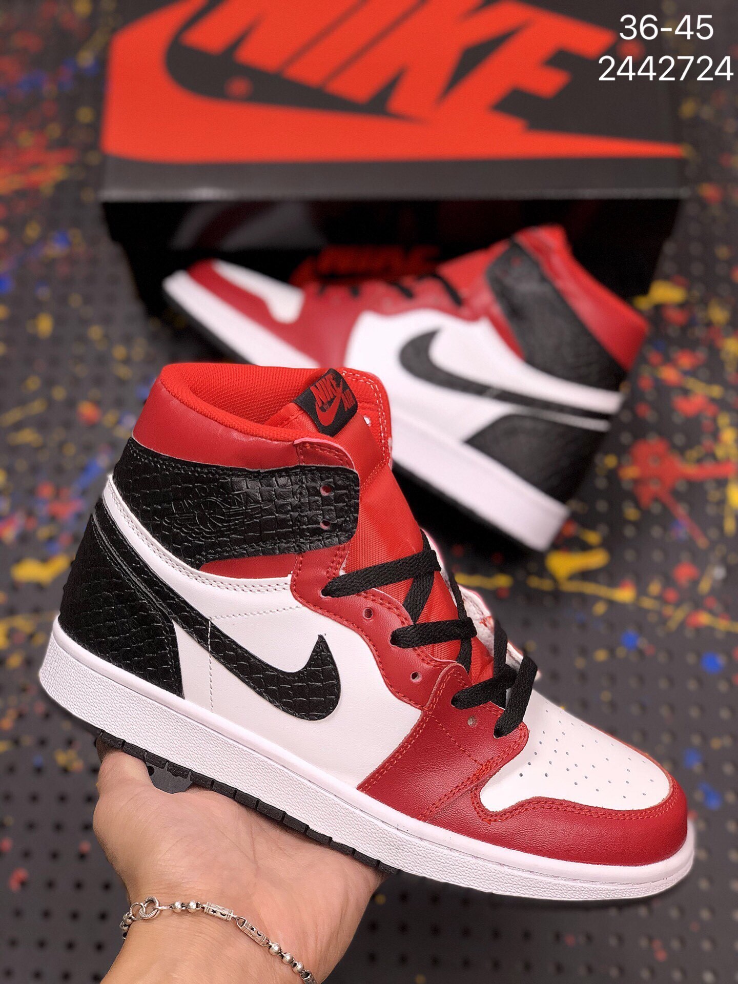 4452-59.99-nike gallery