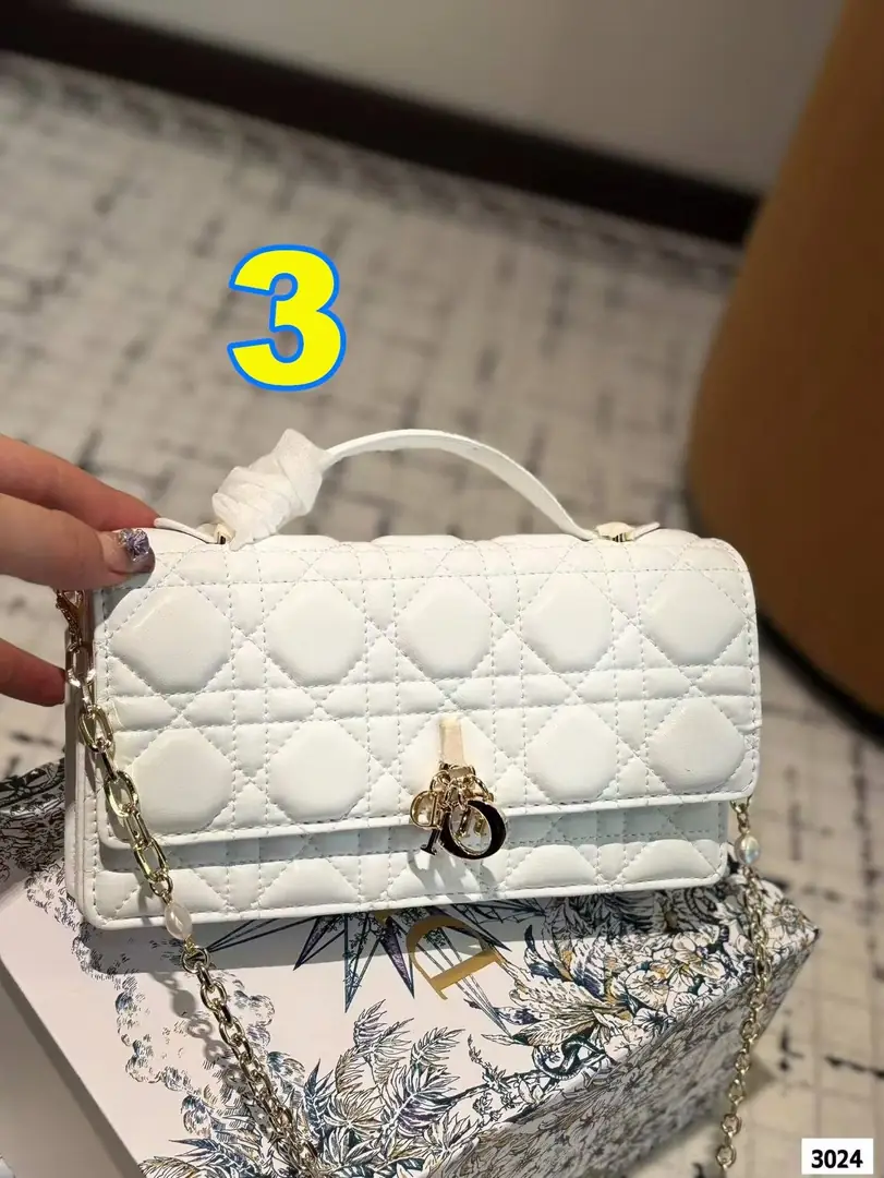 4459-69.99-DIOR gallery