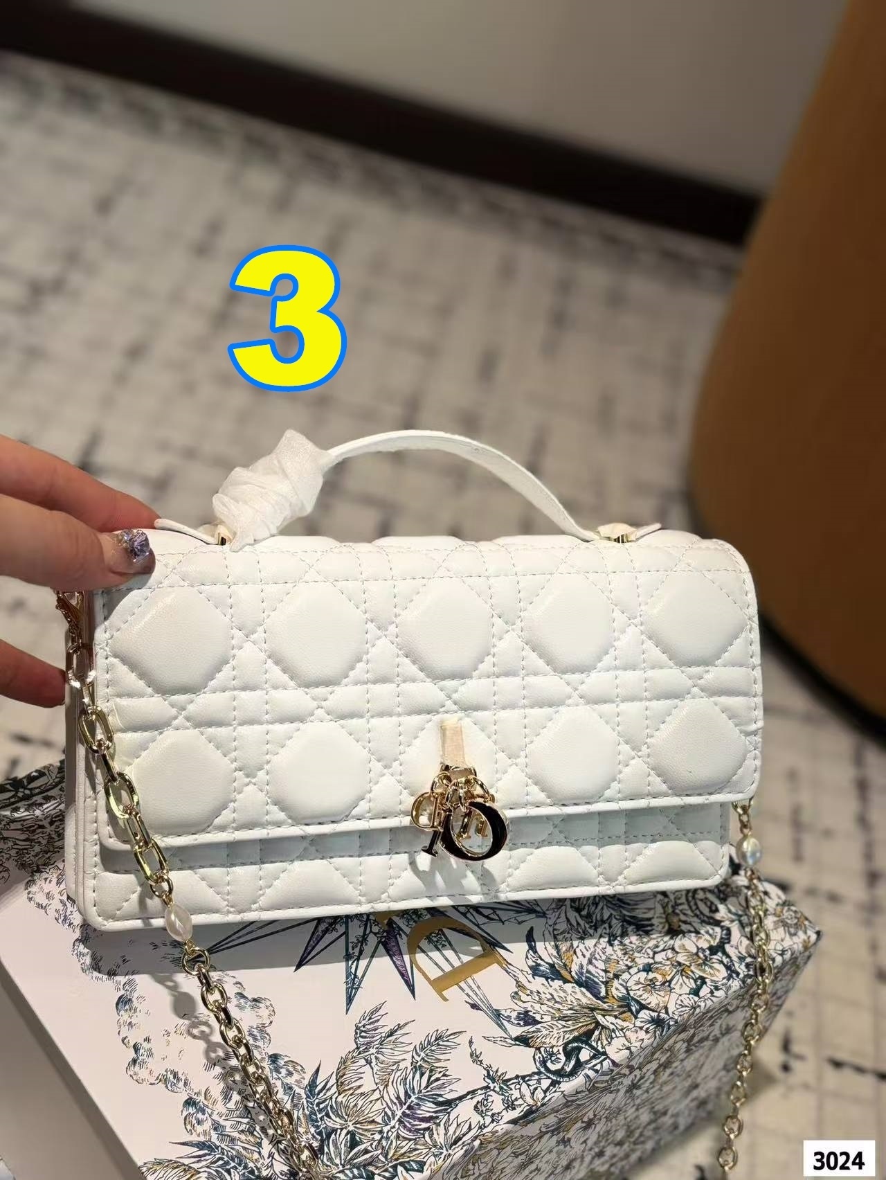 4459-69.99-DIOR gallery