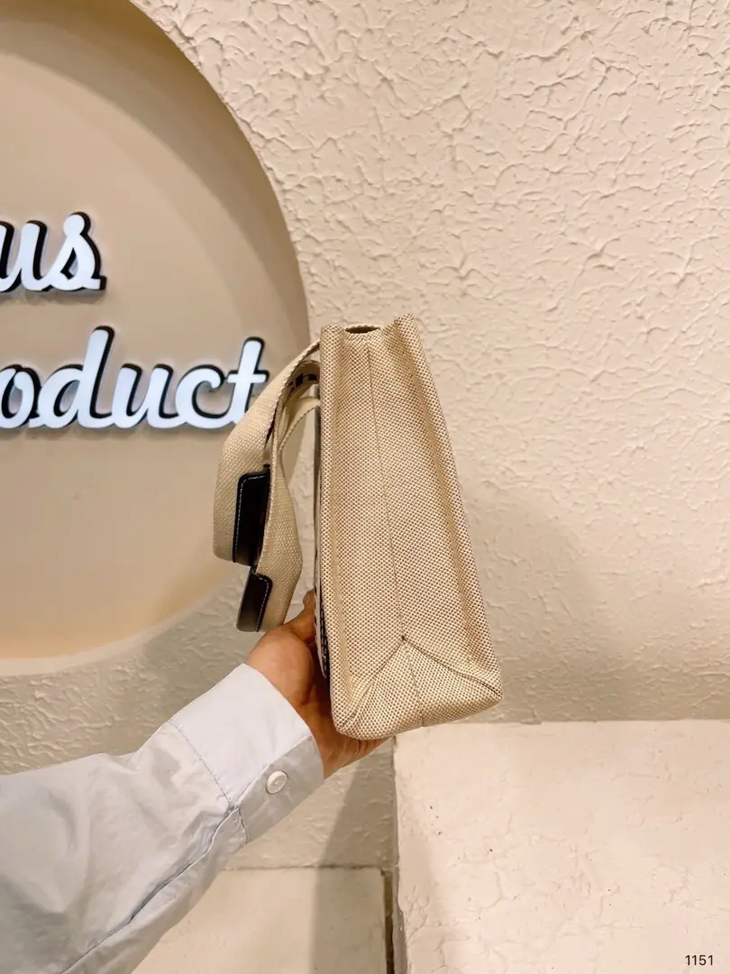 CODE: 2263-49.99 Chloe 1:1 gallery