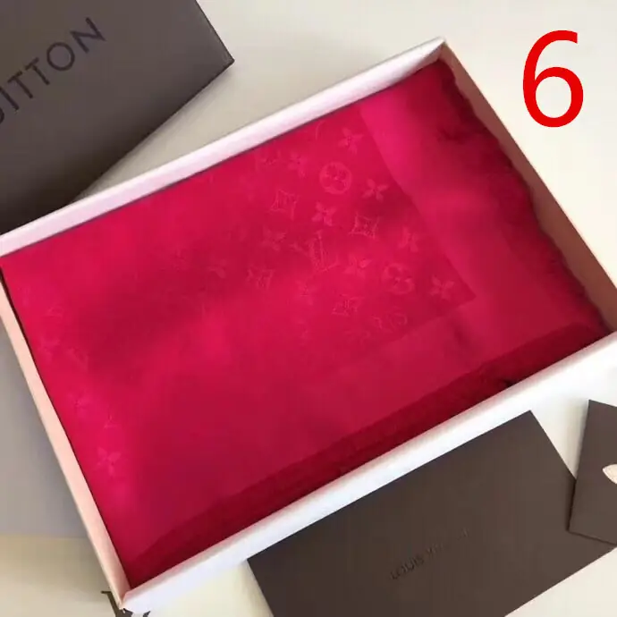 CODE:1058-27.99$ LVScarf gallery