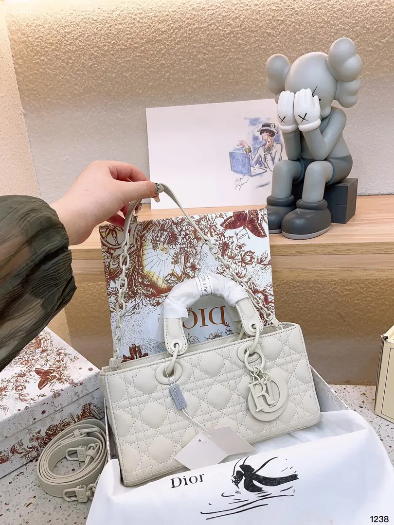 code:3762-66$-471.32 DIOR gallery