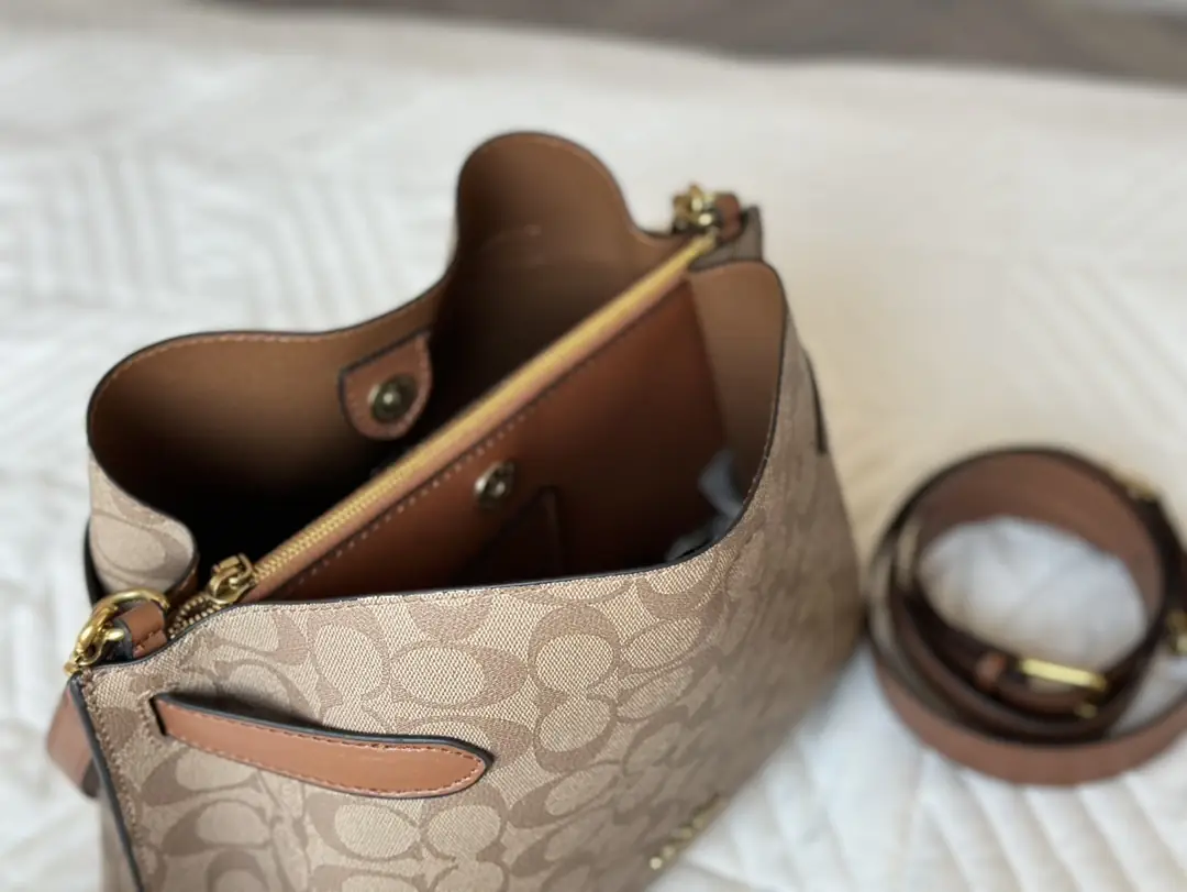 code:3763-80$-573.11COACH gallery