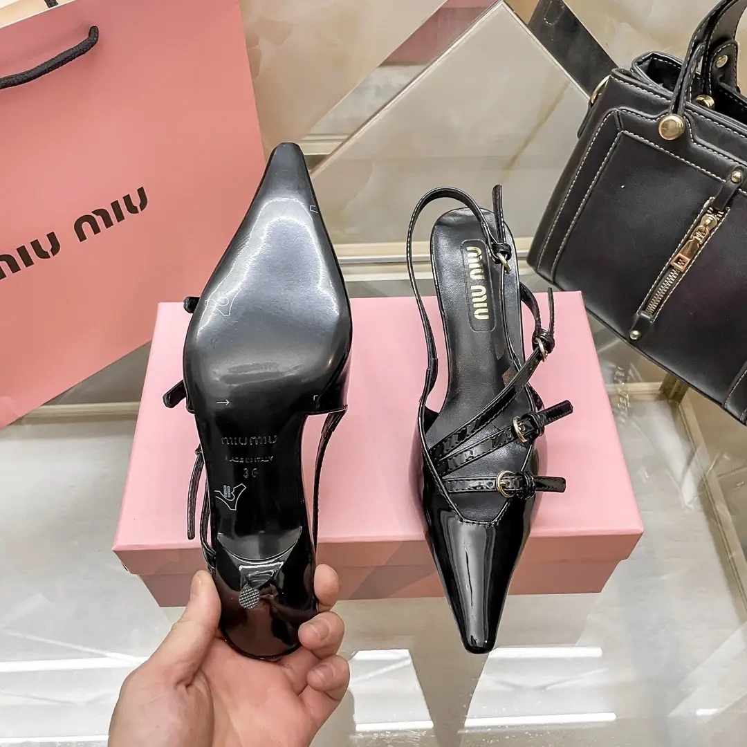 code:3793-554-75$-miumiu-with box gallery