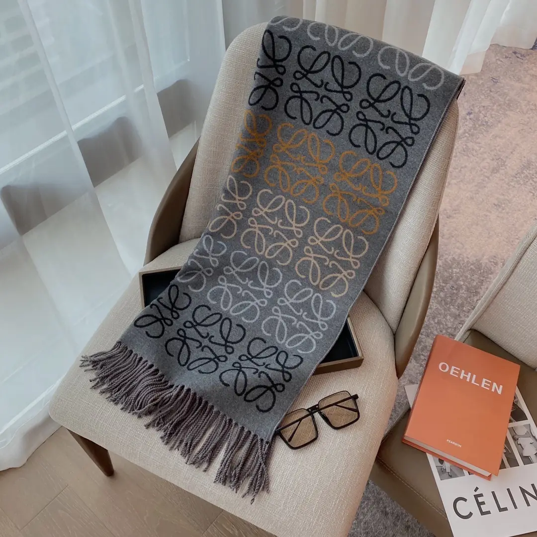 code：2031-21.99 loewe gallery