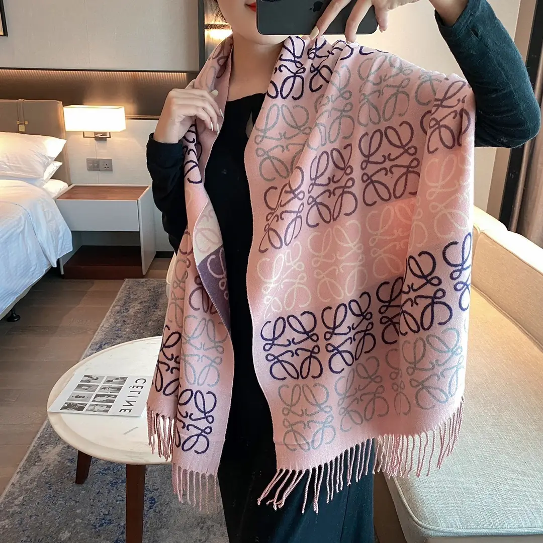 code：2031-21.99 loewe gallery