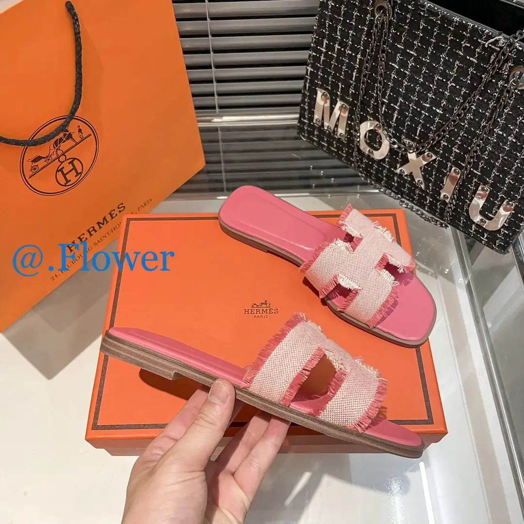 code：2725-43.99 Hermes gallery