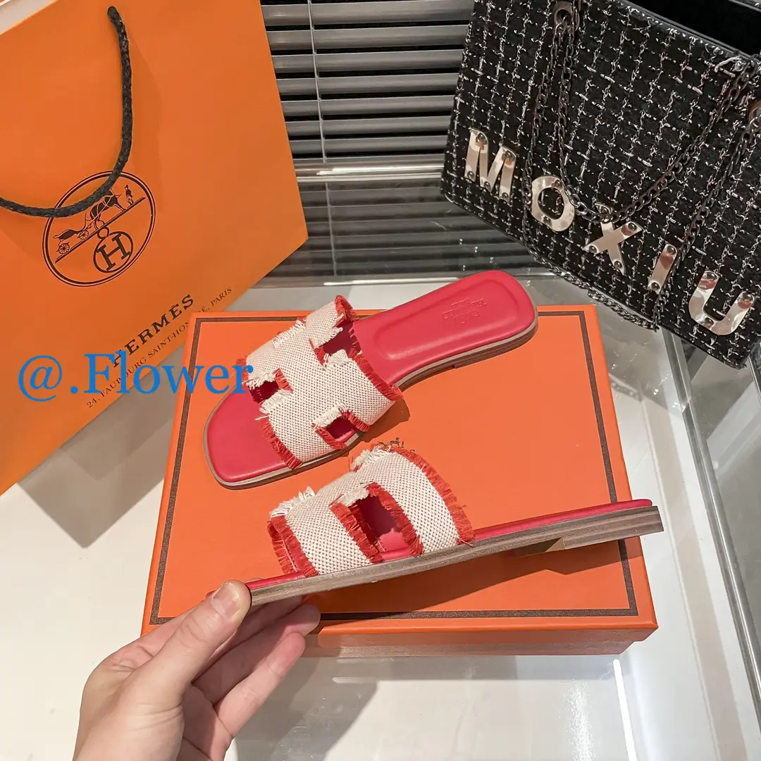 code：2725-43.99 Hermes gallery