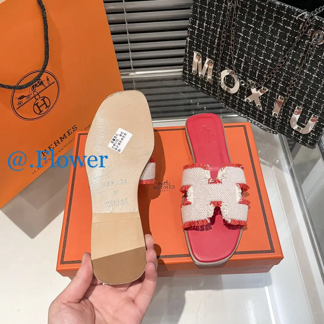 code：2725-43.99 Hermes gallery