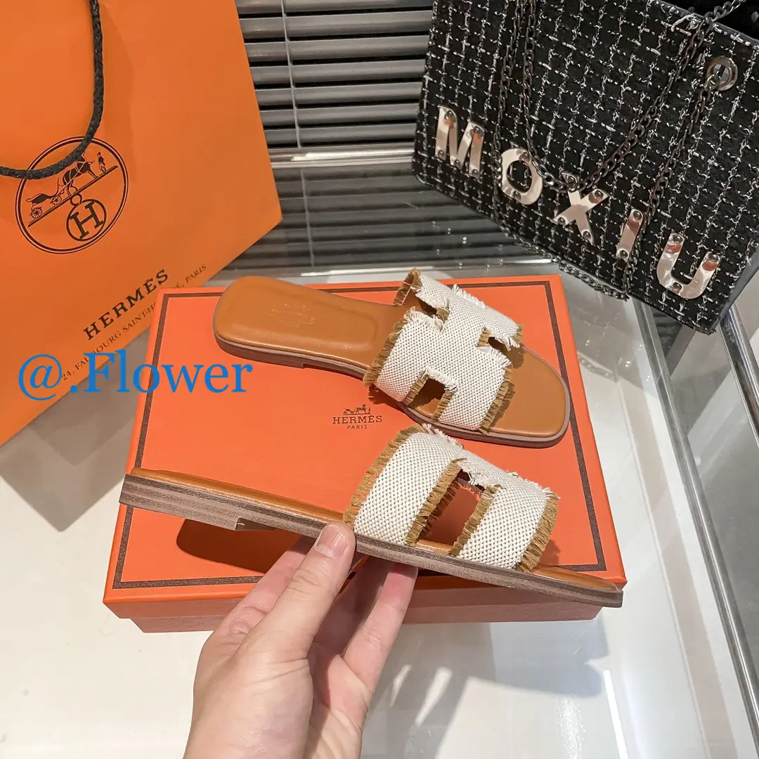 code：2725-43.99 Hermes gallery