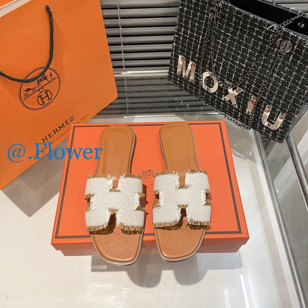 code：2725-43.99 Hermes gallery