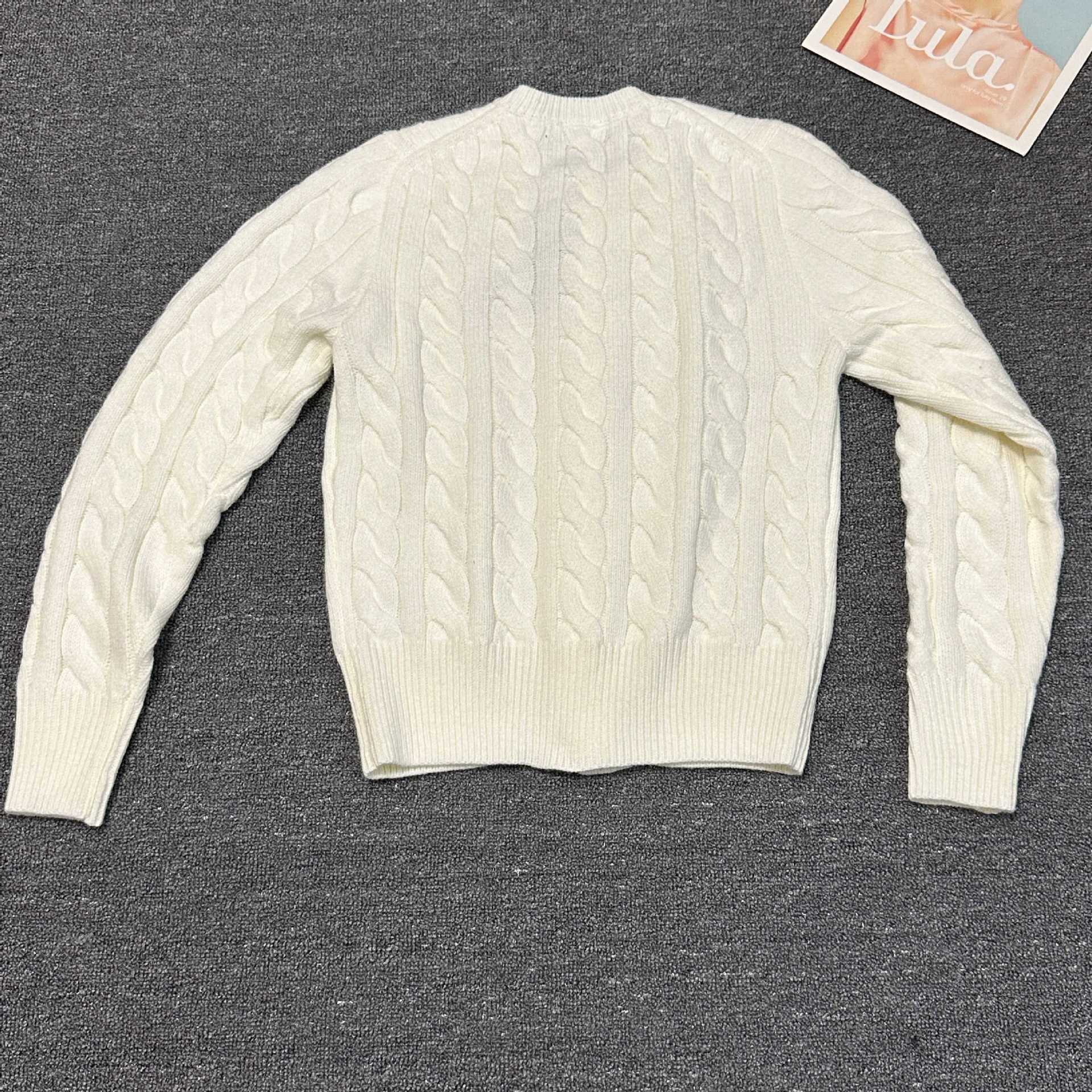 AA3392-AA3407  312.99 gallery