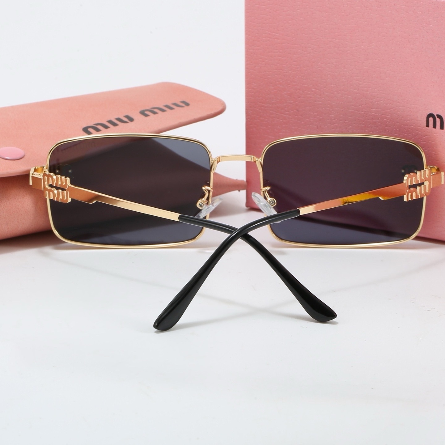 CV7122-CV7127，Miumiu sunglassess 184.99 上GA gallery