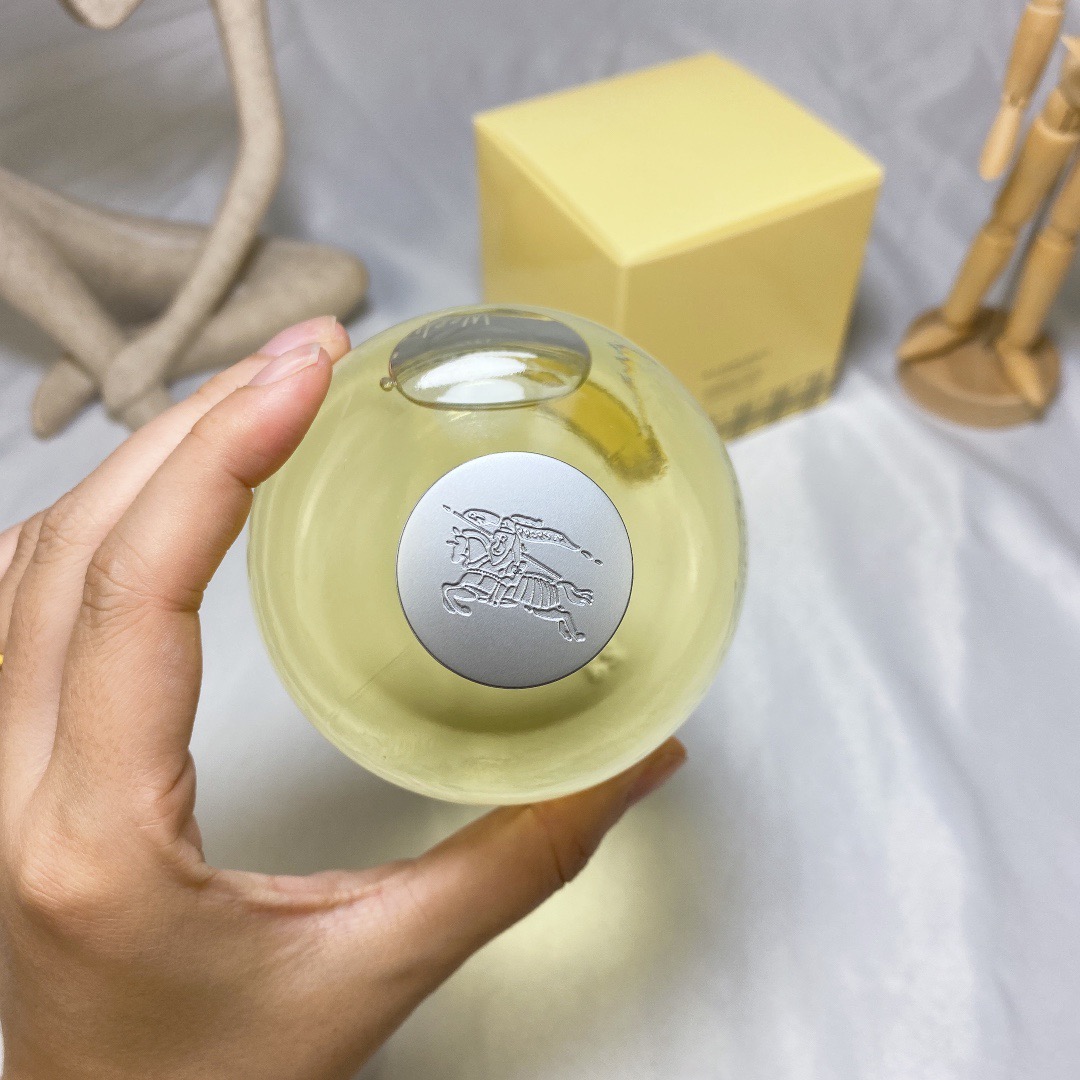HX140，buberry Perfume 100ml 213.99上GA gallery