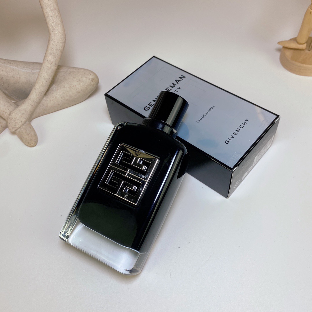 HX141，Guvenchy  Perfume 100ml  215.99上GA. QA gallery