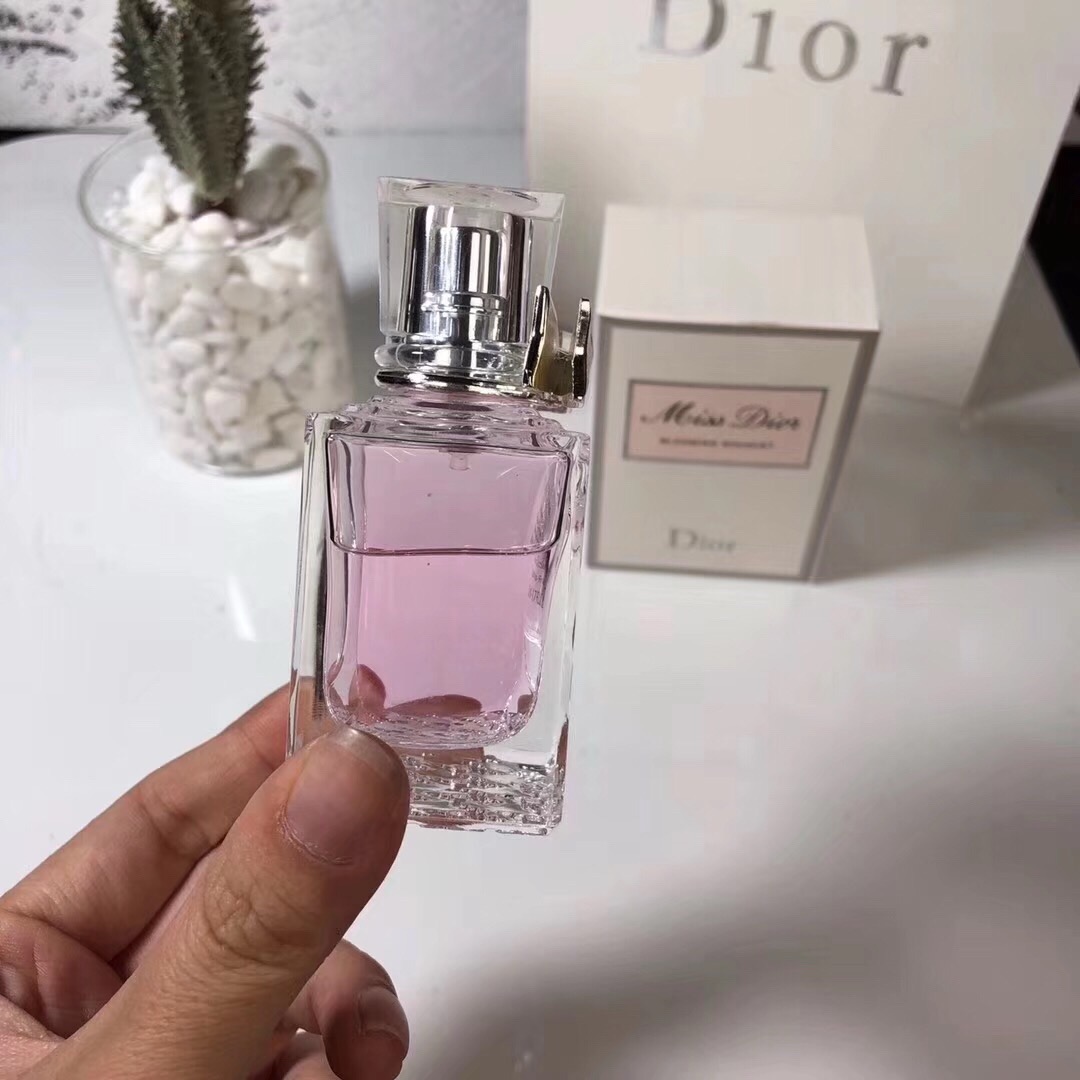 HX146，Dior perfume 50ml 24.99 上QA GA gallery