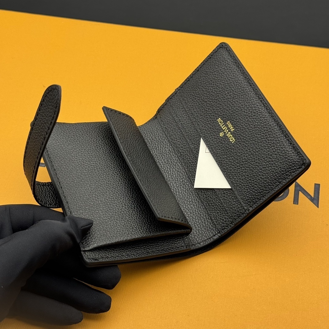 MN3806-MN3810, LV wallet leather with box 269.99 size: 11*8.5*2cm gallery