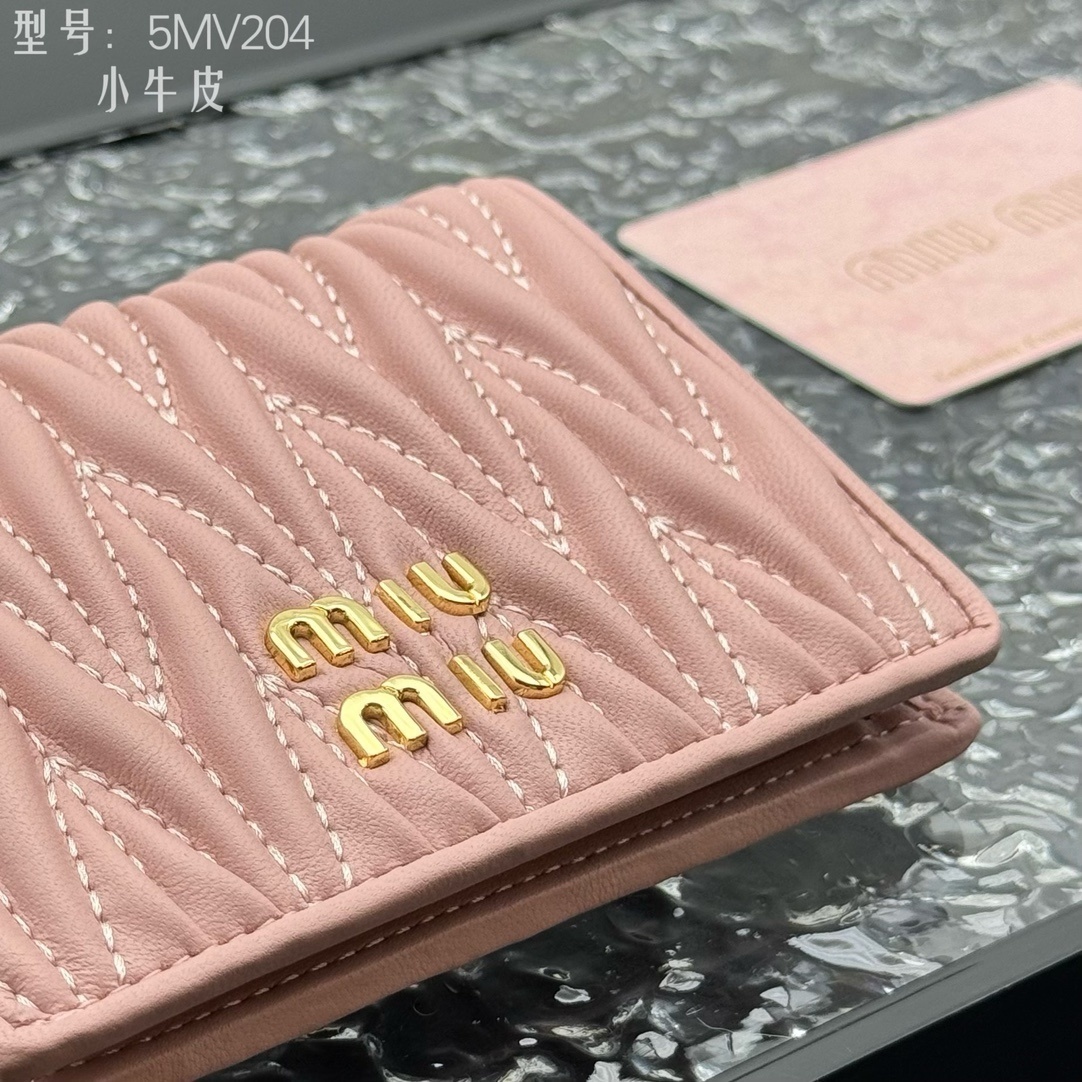 MN3811-MN3812, Miumiu wallet leather with box 268.99 11.5*8cm gallery