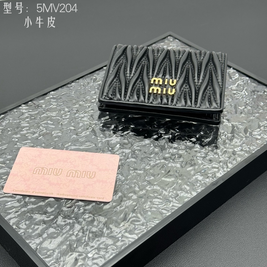 MN3811-MN3812, Miumiu wallet leather with box 268.99 11.5*8cm gallery