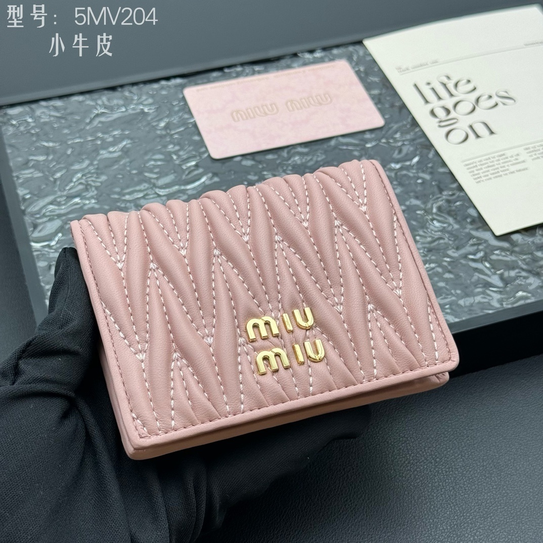 MN3811-MN3812, Miumiu wallet leather with box 268.99 11.5*8cm gallery