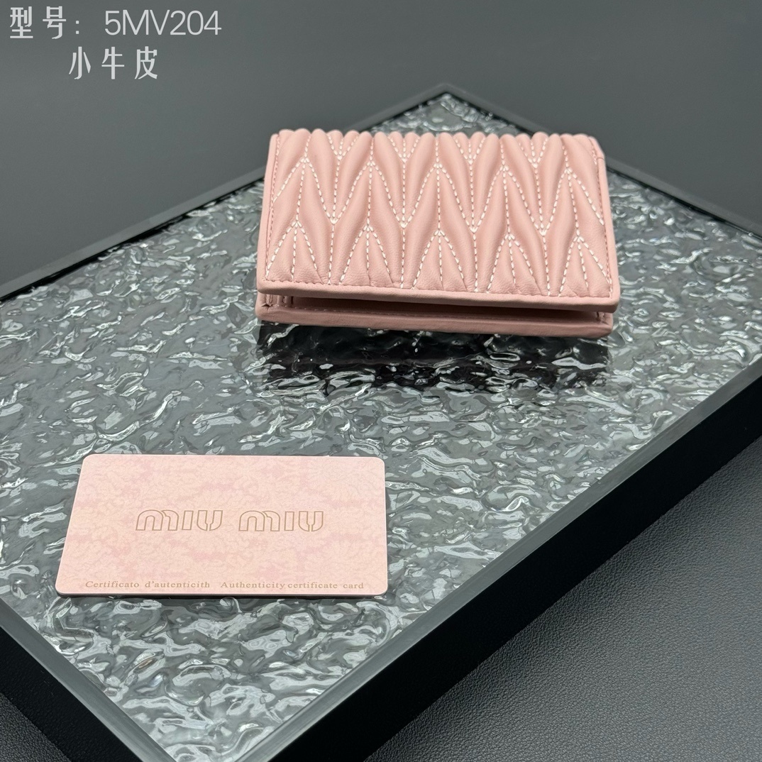 MN3811-MN3812, Miumiu wallet leather with box 268.99 11.5*8cm gallery