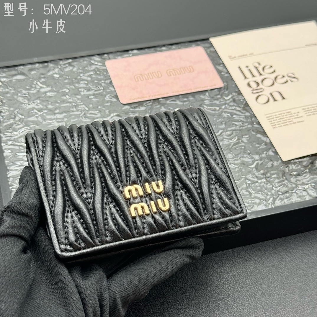 MN3811-MN3812, Miumiu wallet leather with box 268.99 11.5*8cm gallery