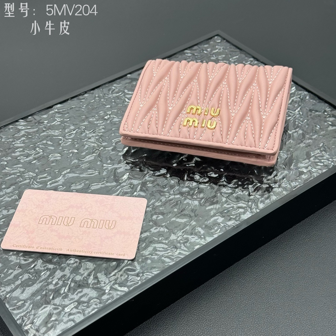 MN3811-MN3812, Miumiu wallet leather with box 268.99 11.5*8cm gallery