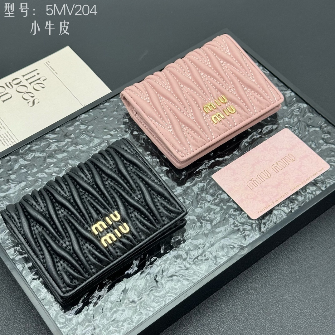 MN3811-MN3812, Miumiu wallet leather with box 268.99 11.5*8cm gallery