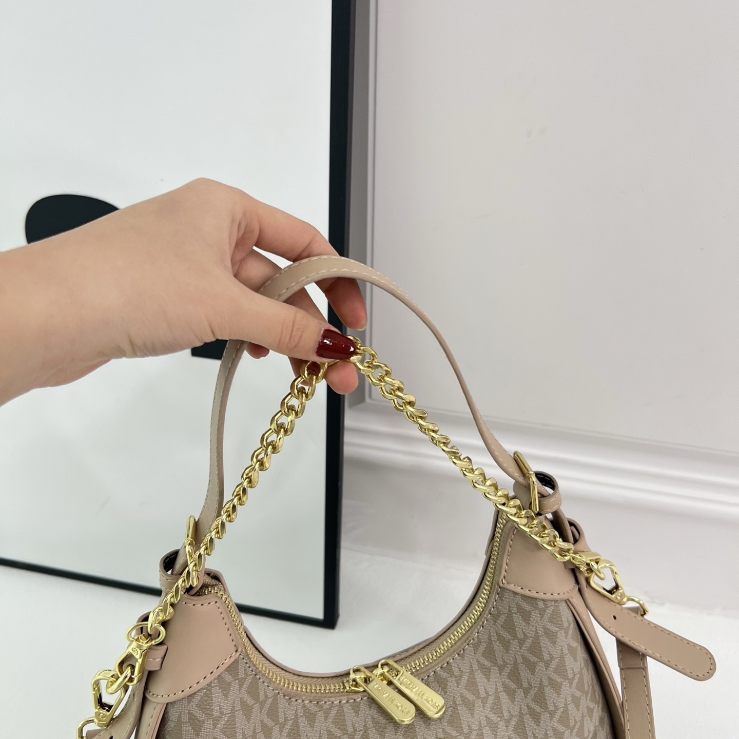 PC1192-PC1198，MK bag 232.99 上GA gallery