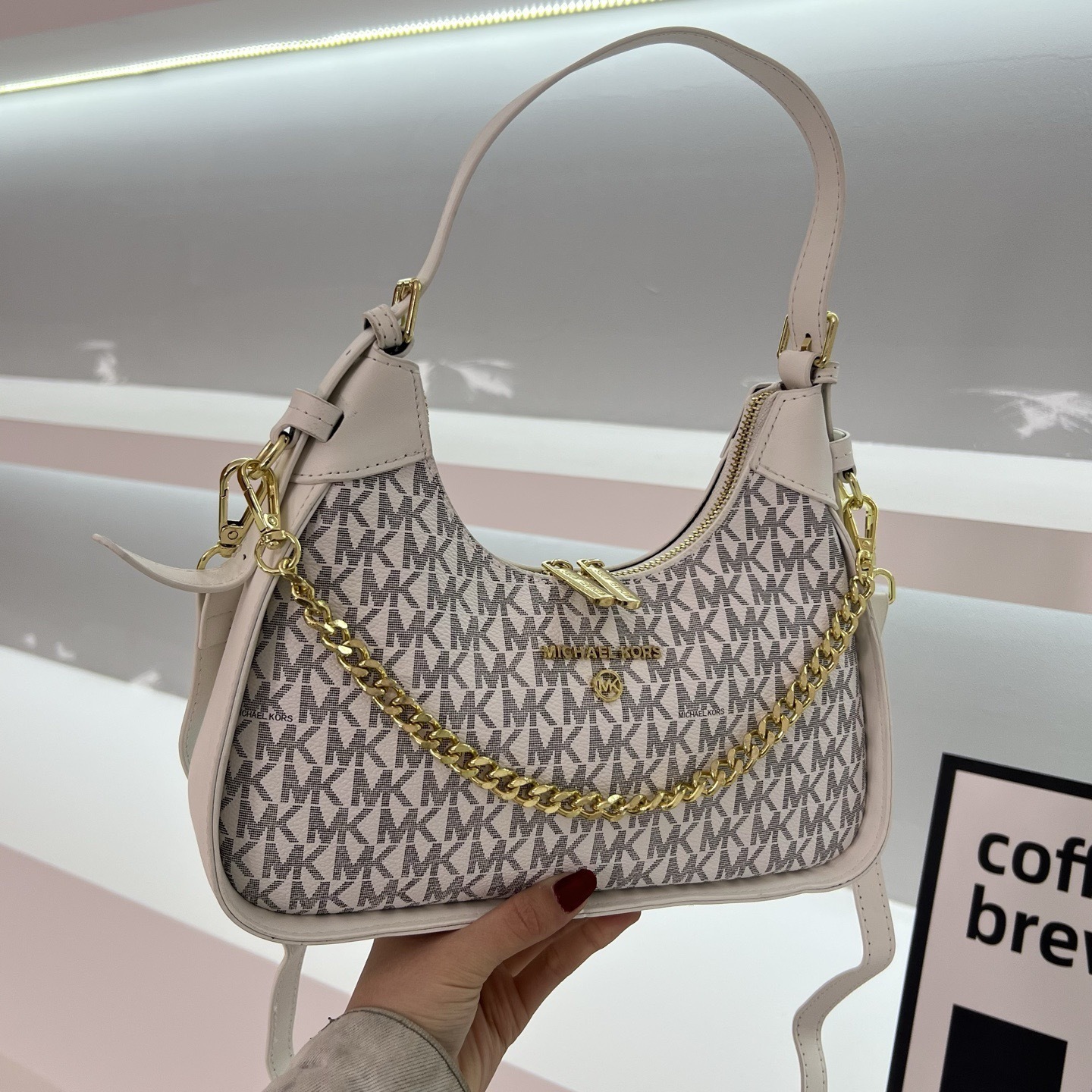 PC1192-PC1198，MK bag 232.99 上GA gallery