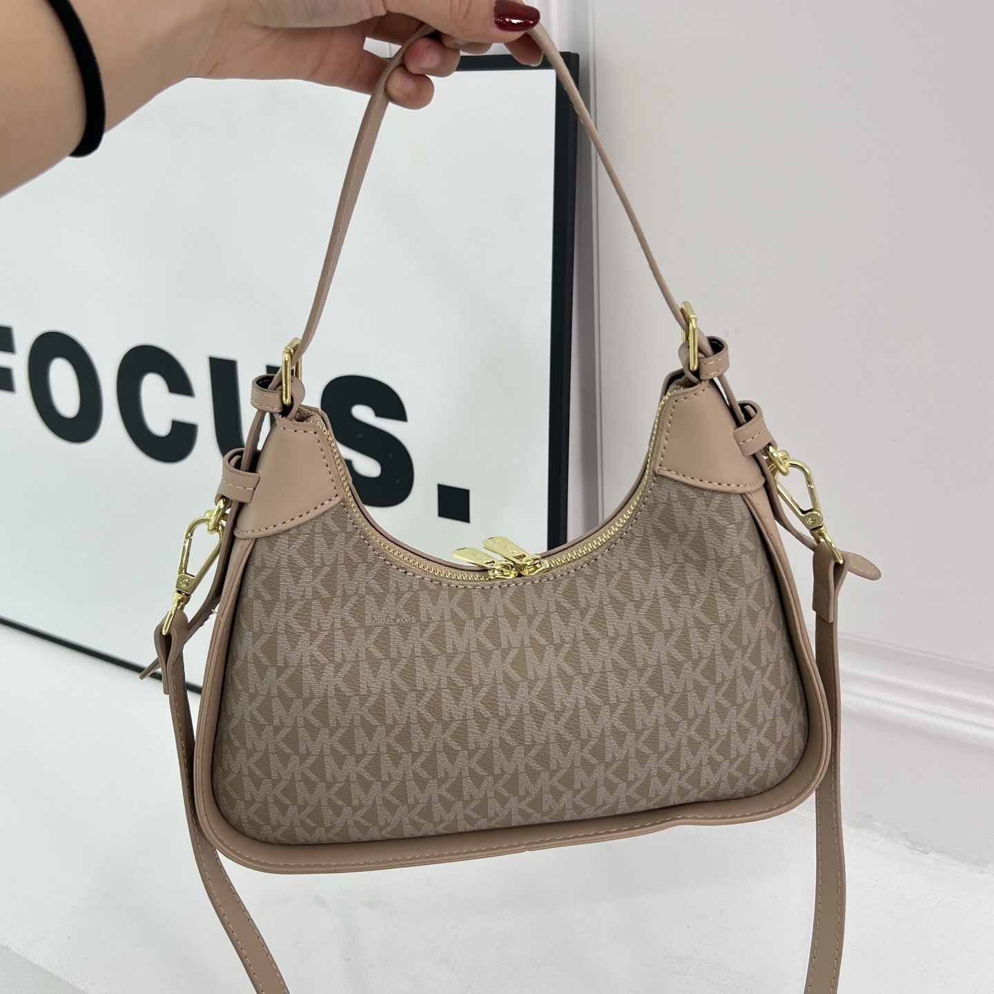 PC1192-PC1198，MK bag 232.99 上GA gallery